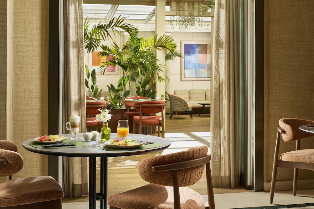 NH Collection Marbella — Restaurant & bars in Marbella, Andalusia