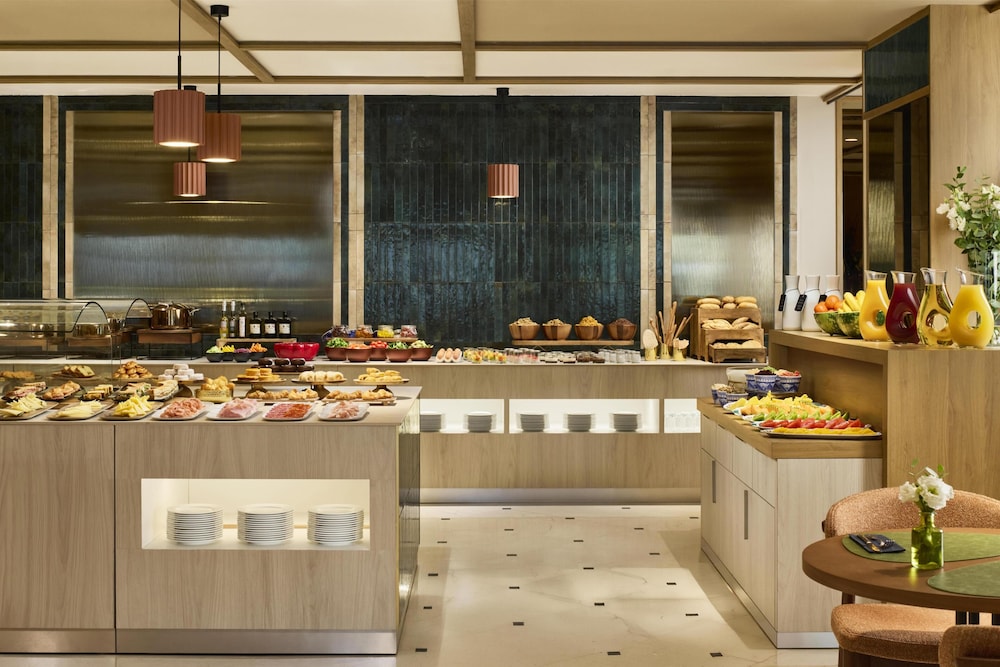 NH Collection Marbella — Restaurant & bars in Marbella, Andalusia