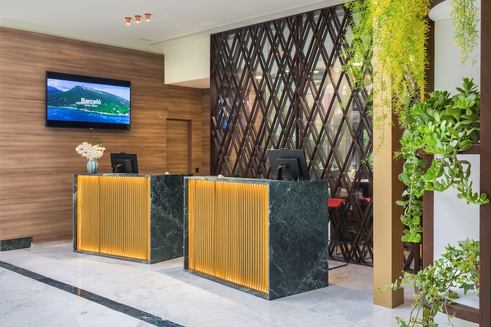 Occidental Sevilla Viapol — Hotel building in Seville, Andalusia