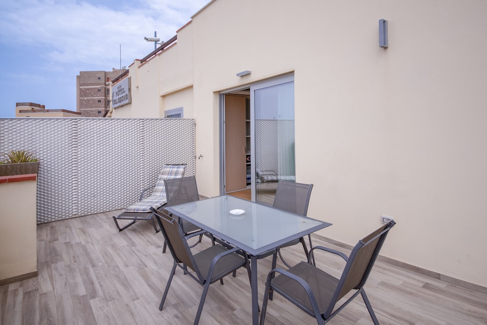 Hotel Calabona — Hotel building in Alghero, Sardinia
