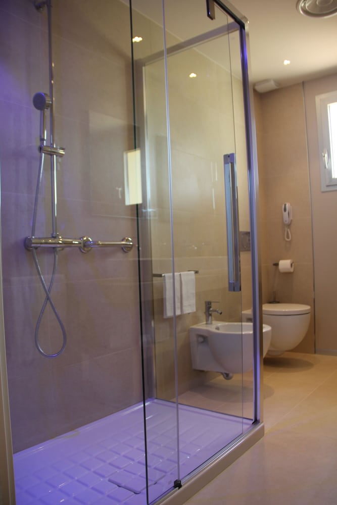 Hotel Calabona — Hotel rooms in Alghero, Sardinia