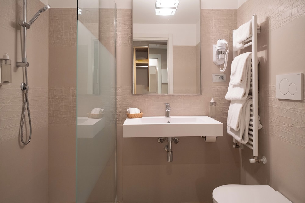 Hotel Calabona — Hotel rooms in Alghero, Sardinia