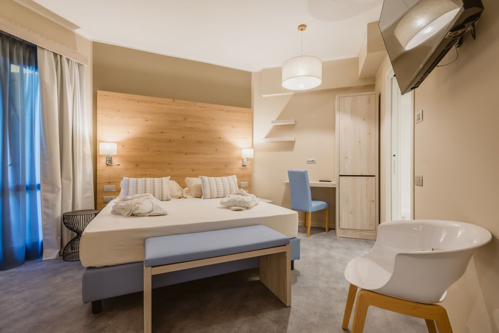 Hotel Calabona — Hotel rooms in Alghero, Sardinia