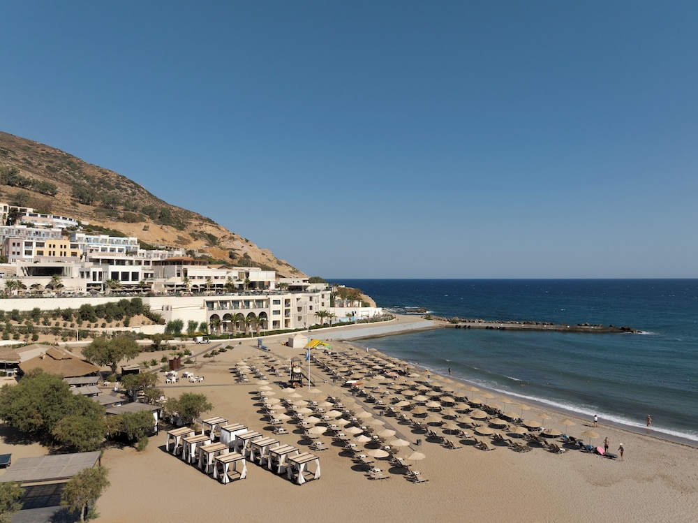 Fodele Beach & Water Park Holiday Resort - All Inclusive — Beach in Fodele