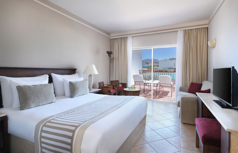 JAZ Dahabeya — Hotel rooms in Dahab, Red Sea