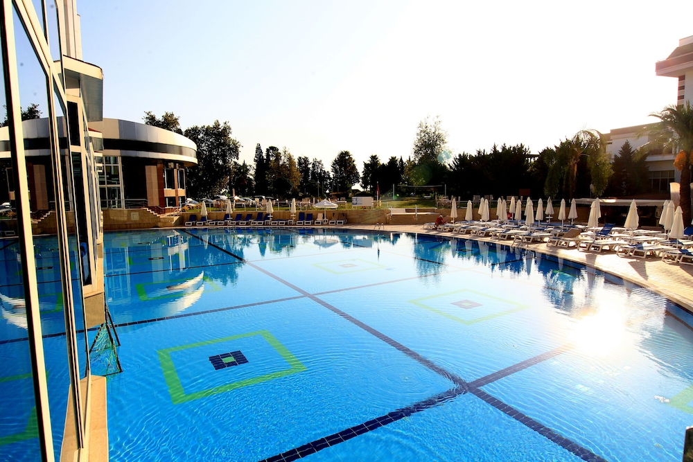 Rox Resort  Hotel - All Inclusive — Swimming pool in Kemer