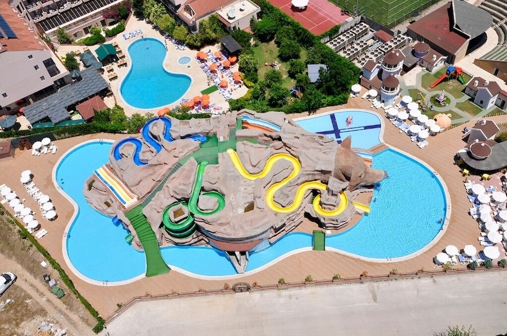 Rox Resort  Hotel - All Inclusive — Attractions for children in Kemer