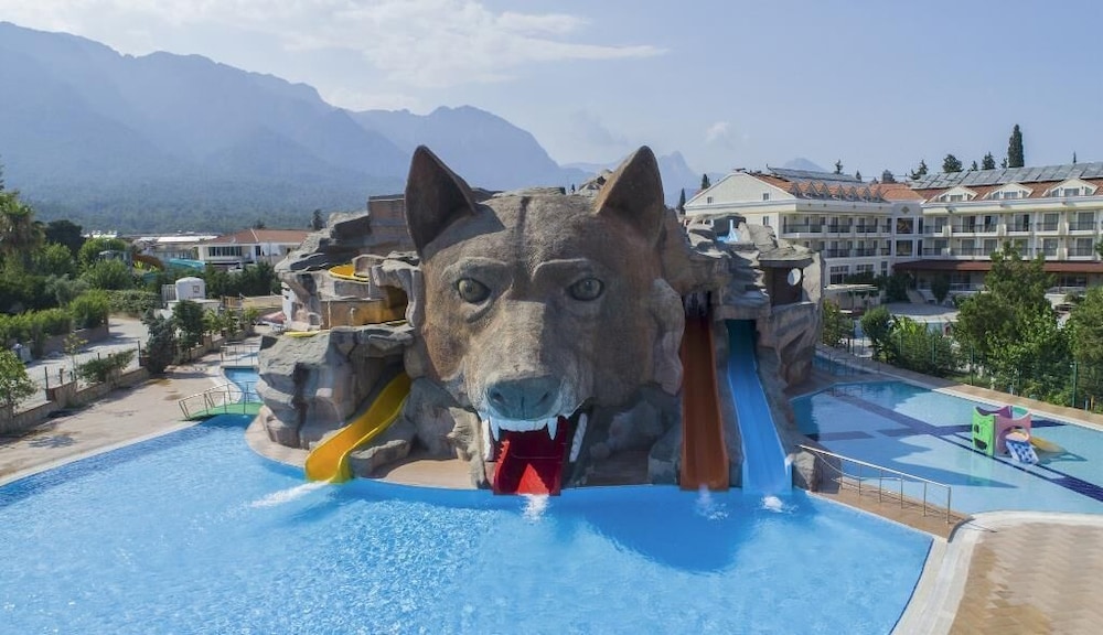 Rox Resort  Hotel - All Inclusive — Attractions for children in Kemer