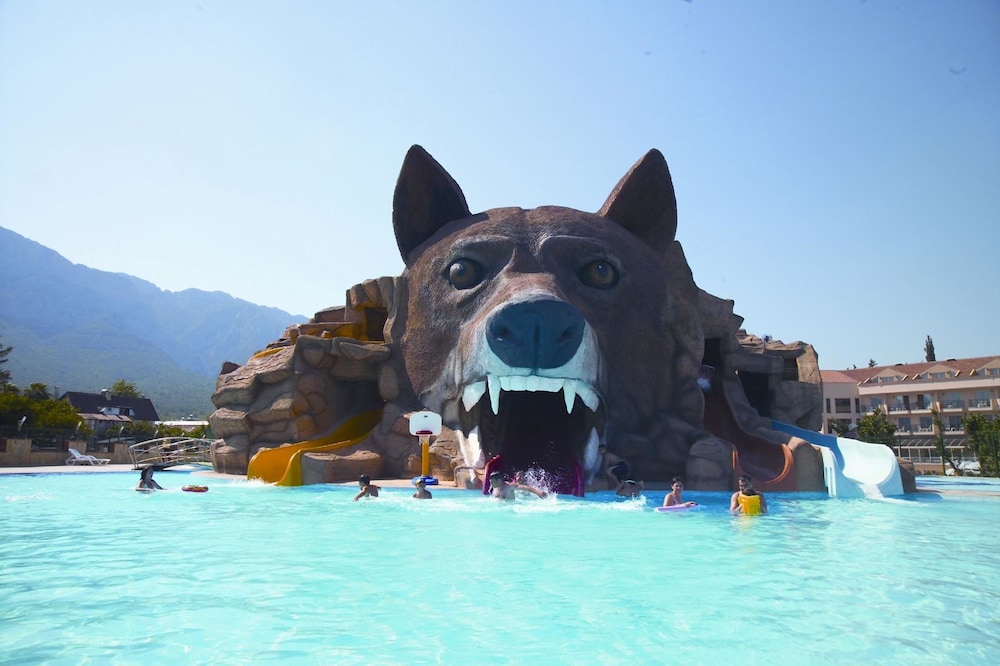 Rox Resort  Hotel - All Inclusive — Attractions for children in Kemer