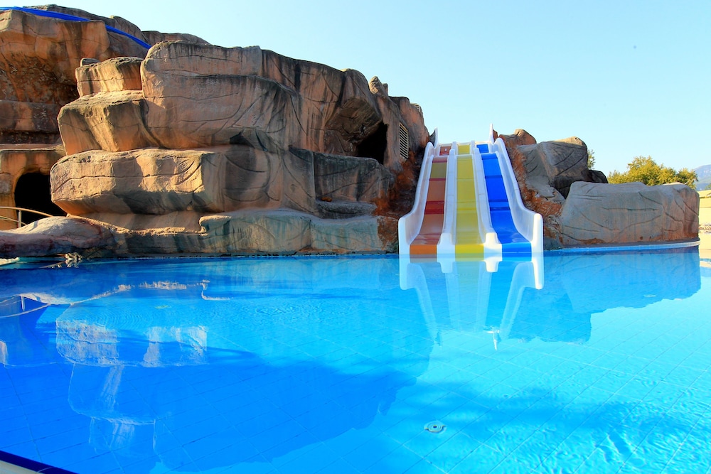 Rox Resort  Hotel - All Inclusive — Swimming pool in Kemer