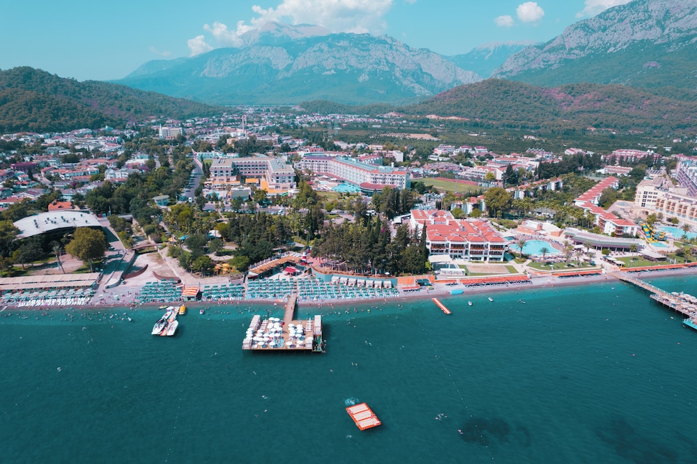 Rox Resort  Hotel - All Inclusive — Beach in Kemer