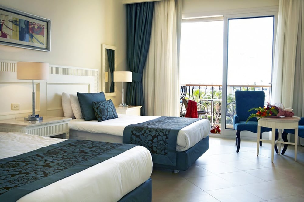 IL Mercato Splash Aqua Park — Hotel rooms in Sharm El Sheikh, Red Sea