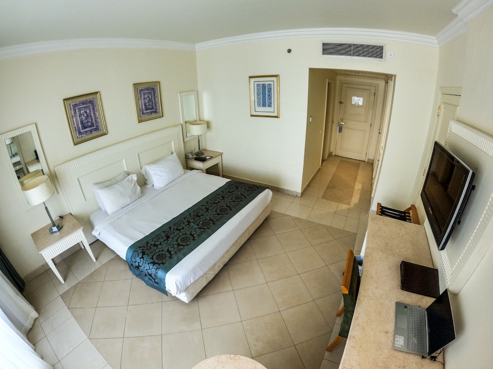 IL Mercato Splash Aqua Park — Hotel rooms in Sharm El Sheikh, Red Sea