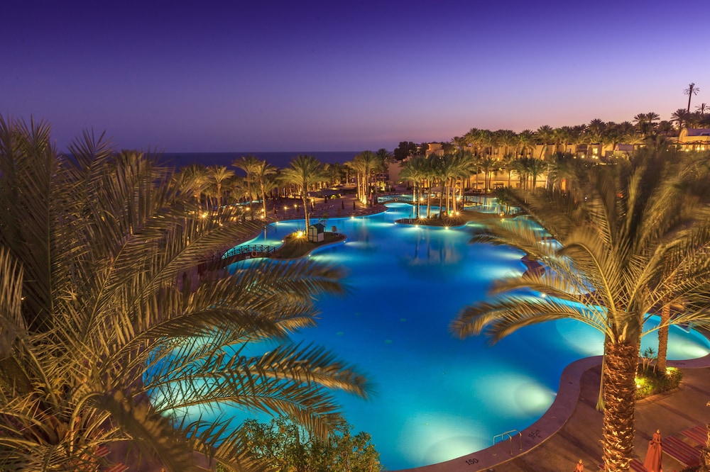 Grand Rotana Resort & Spa — Swimming pool in Sharm El Sheikh, Red Sea