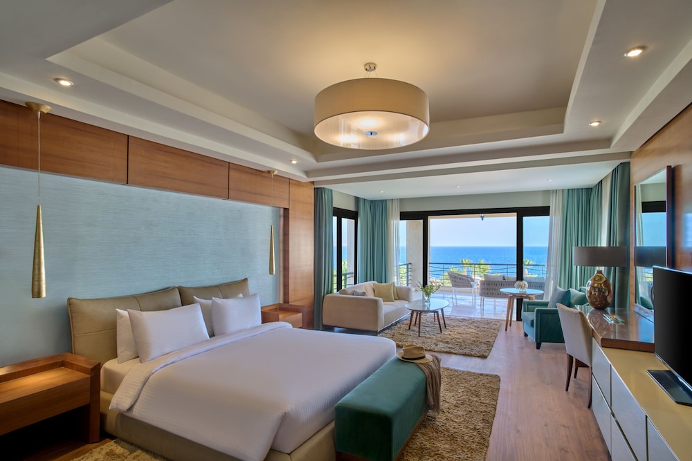 Grand Rotana Resort & Spa — Hotel rooms in Sharm El Sheikh, Red Sea