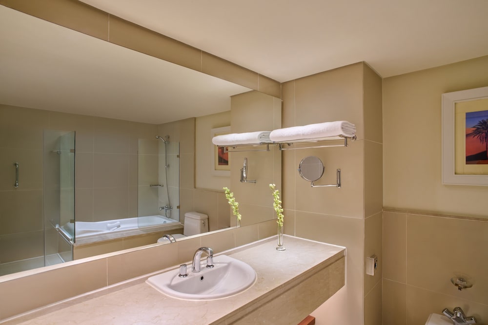 Grand Rotana Resort & Spa — Hotel rooms in Sharm El Sheikh, Red Sea