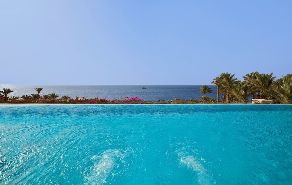 Grand Rotana Resort & Spa — Swimming pool in Sharm El Sheikh, Red Sea