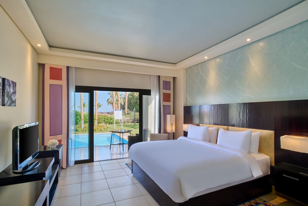 Grand Rotana Resort & Spa — Hotel rooms in Sharm El Sheikh, Red Sea