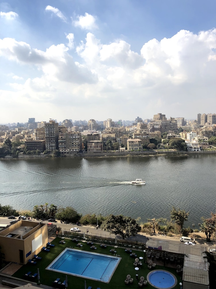 Cairo World Trade Center Hotel & Residences - zdjęcie 4