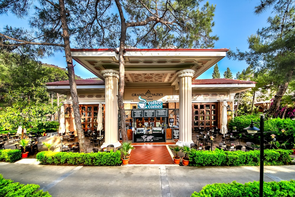 Grand Yazici Club Turban — Restaurant & bars in Marmaris, Mugla