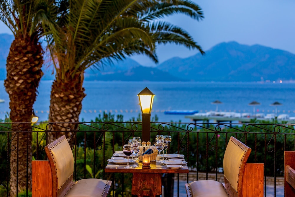 Grand Yazici Club Turban — Restaurant & bars in Marmaris, Mugla