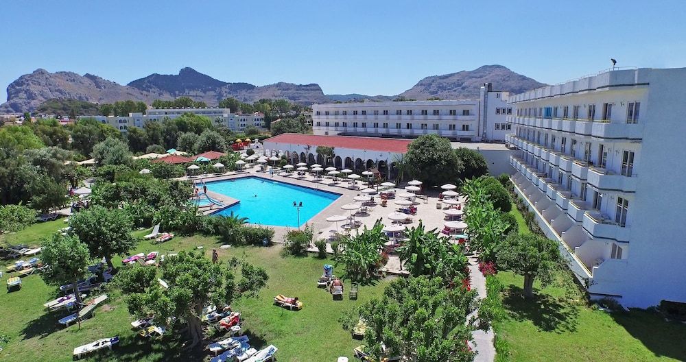 Irene Palace Beach Resort - zdjęcie 2