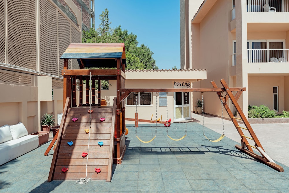 Hurghada Marriott Beach Resort — Hurghada, Red Sea