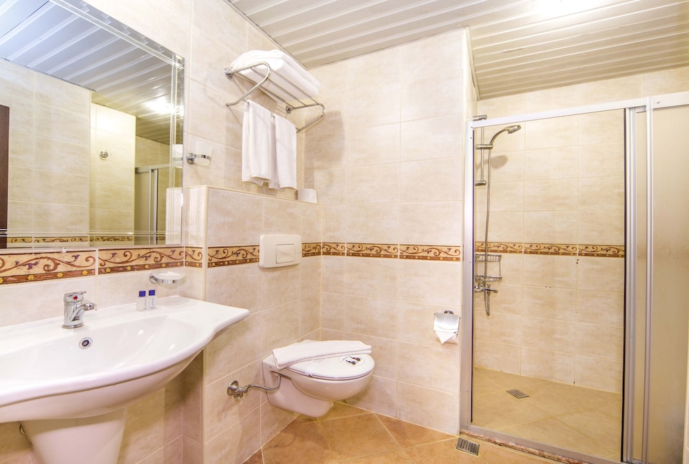 Kleopatra Royal Palm Hotel — Hotel rooms in Alanya