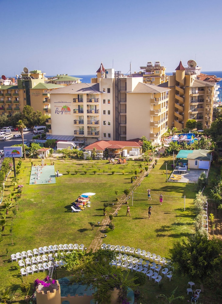 Kleopatra Royal Palm Hotel — Sports & recreation in Alanya