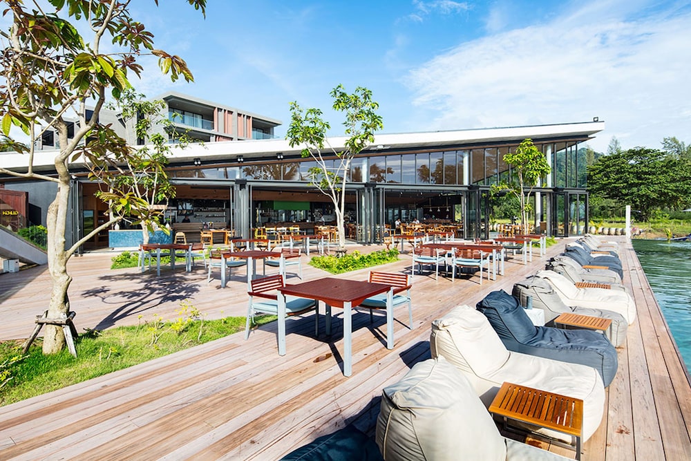La Vela Khao Lak — Restaurant & bars in Khao Lak, Phang Nga