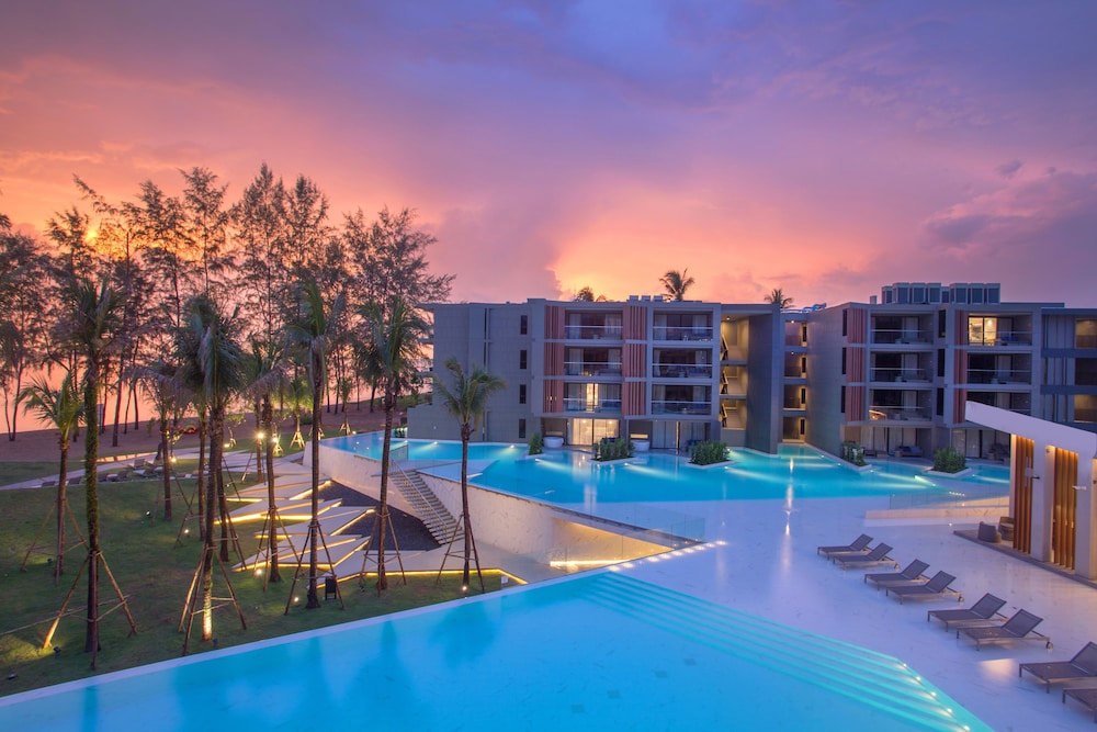 La Vela Khao Lak — Swimming pool in Khao Lak, Phang Nga