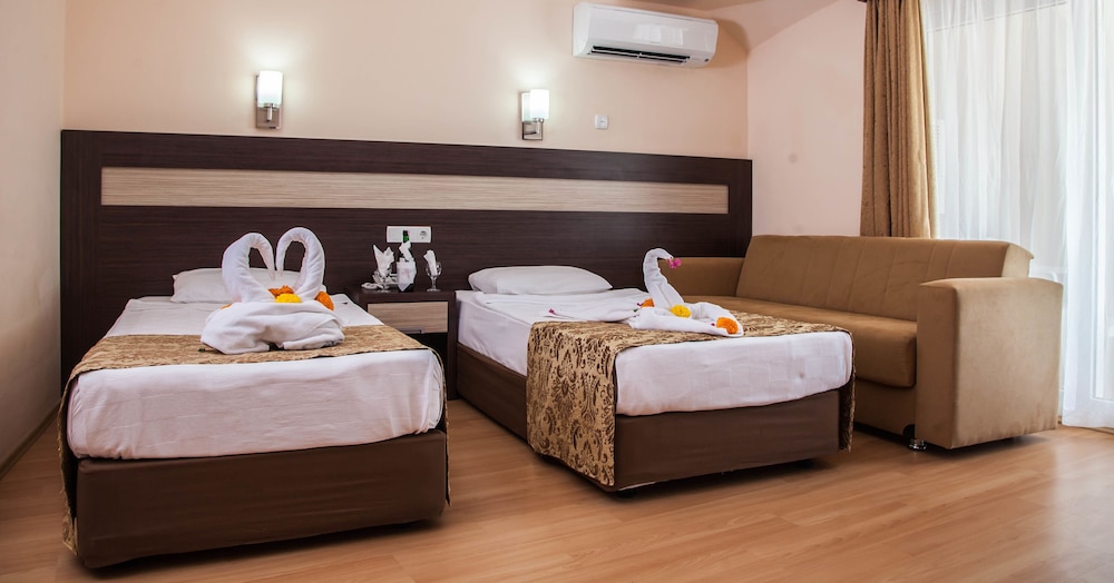 Lonicera World — Hotel rooms in Alanya