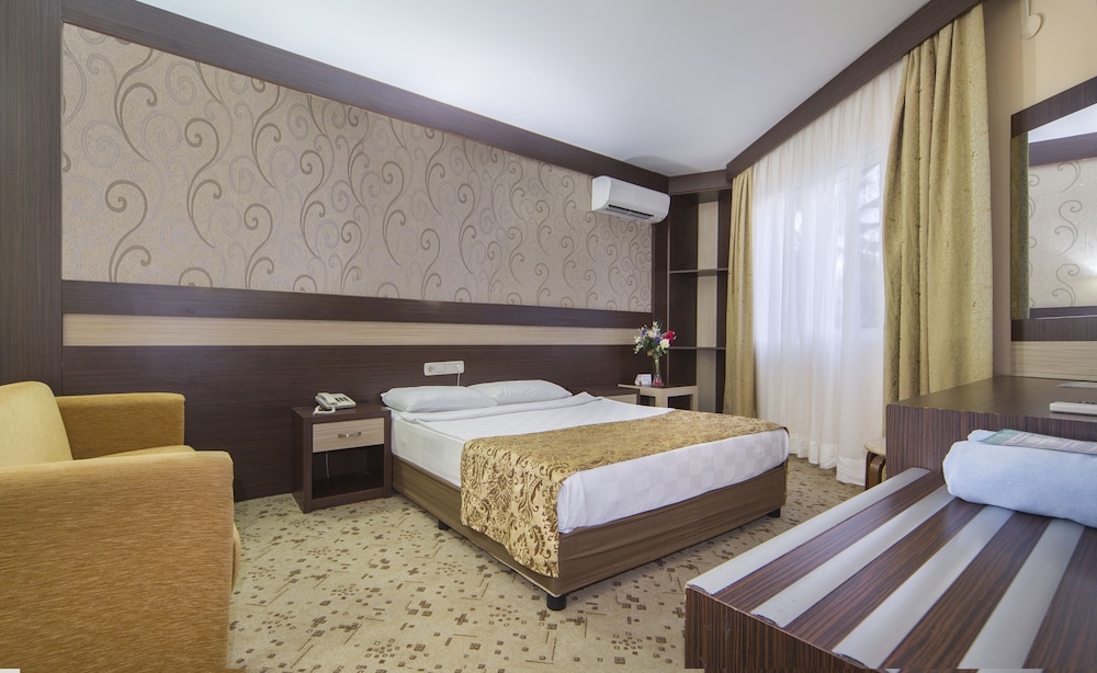 Lonicera World — Hotel rooms in Alanya