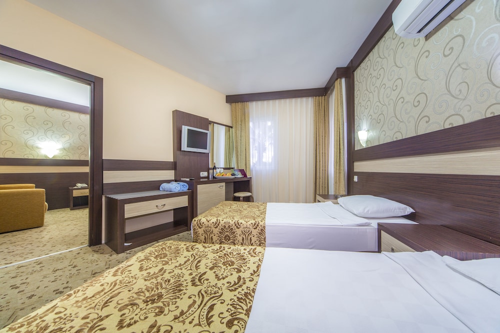 Lonicera World — Hotel rooms in Alanya