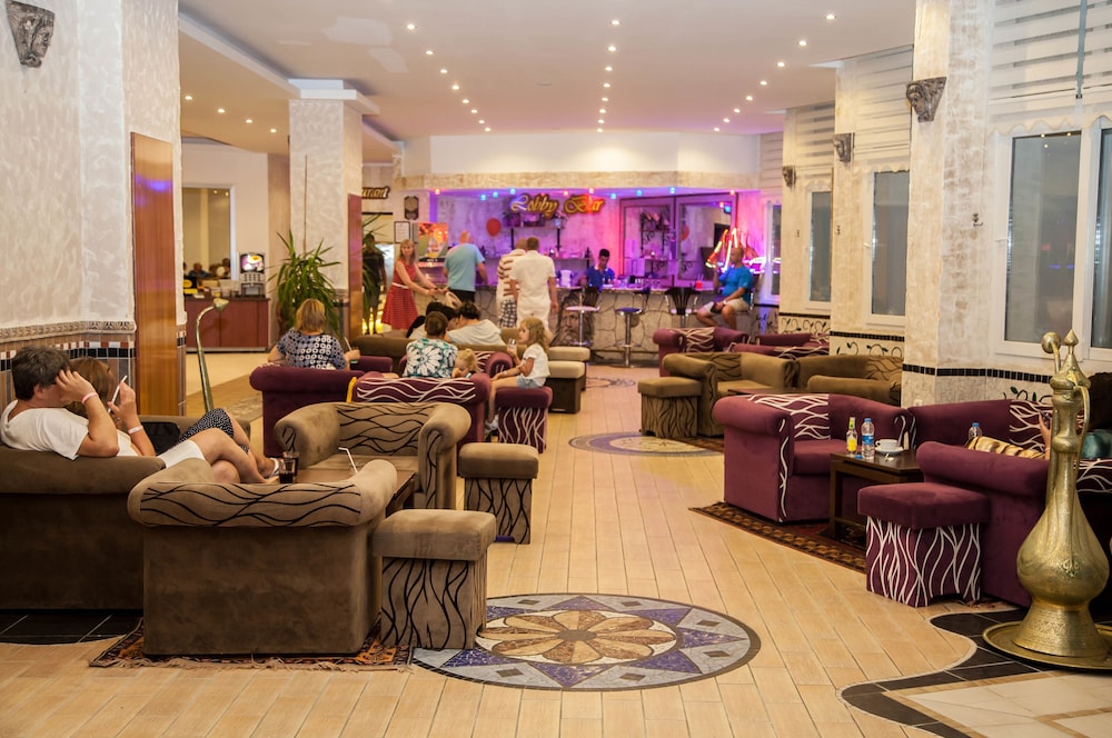 Lonicera World — Restaurant & bars in Alanya