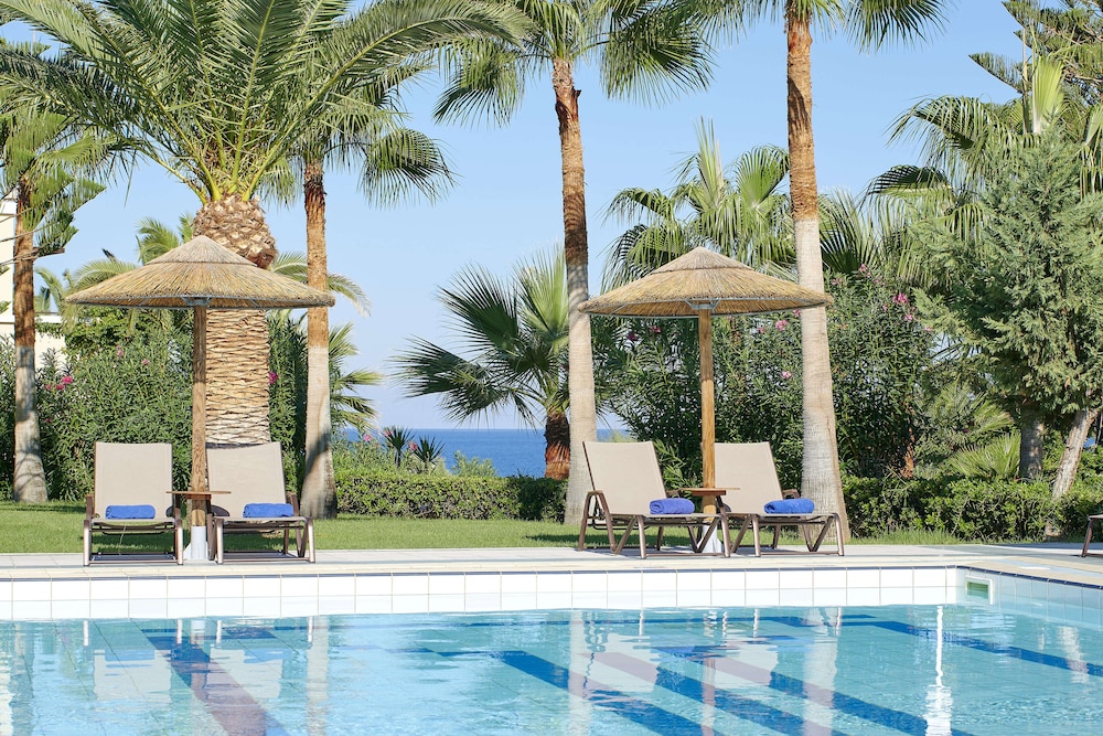 Iberostar Selection Creta Marine — Swimming pool in Panormo