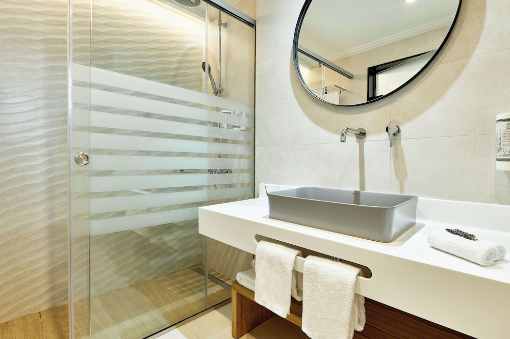 Iberostar Selection Creta Marine — Hotel rooms in Panormo