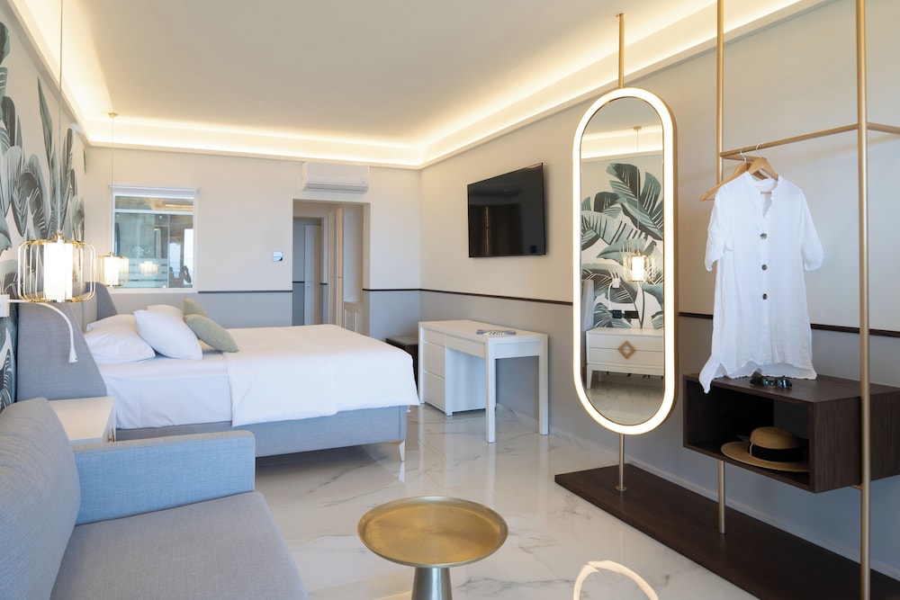 Iberostar Selection Creta Marine — Hotel rooms in Panormo