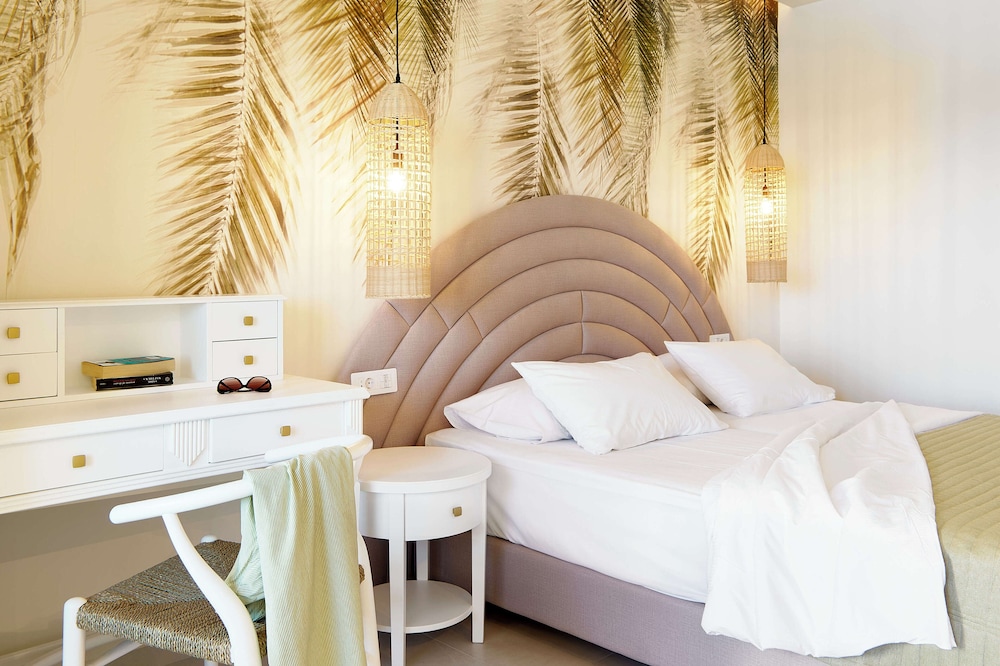 Iberostar Selection Creta Marine — Hotel rooms in Panormo