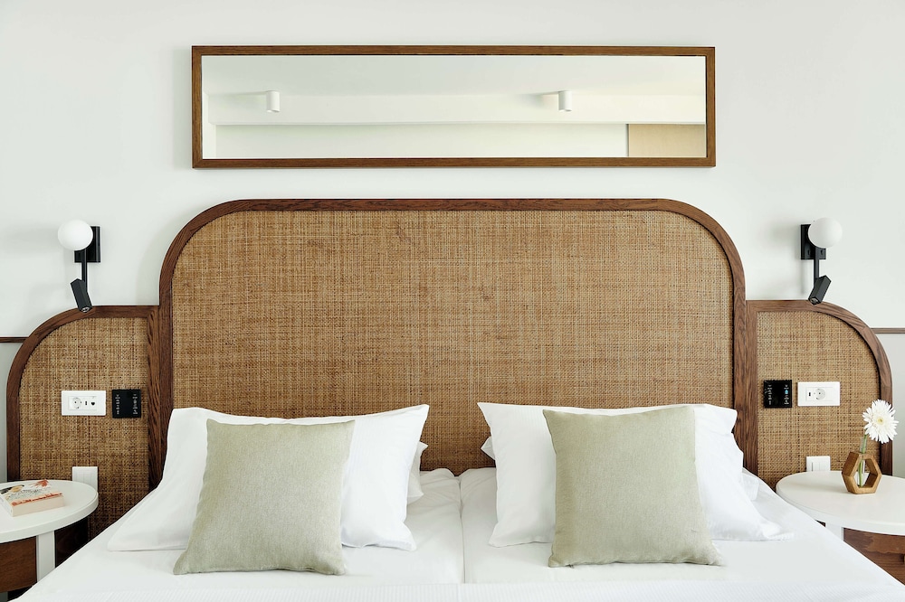 Iberostar Selection Creta Marine — Hotel rooms in Panormo