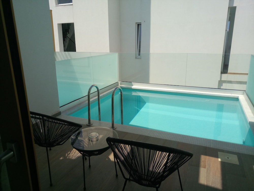 Meropi Hotel — Swimming pool in Malia