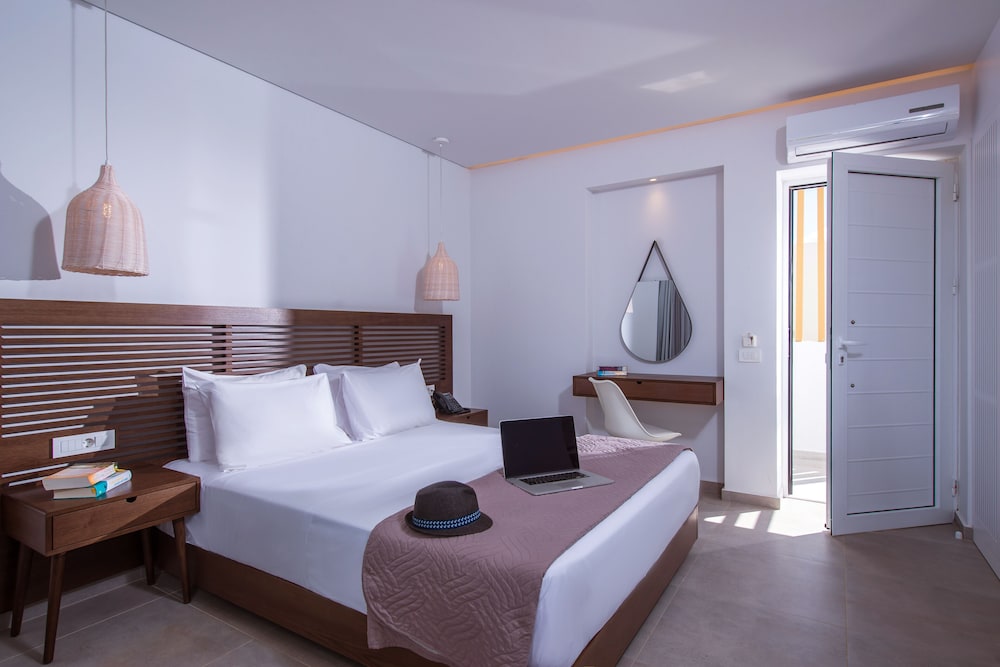Meropi Hotel — Hotel rooms in Malia