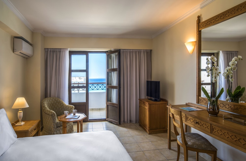 Canvas by Mitsis Petit Palais — Hotel rooms in Rhodes Town, South Aegean