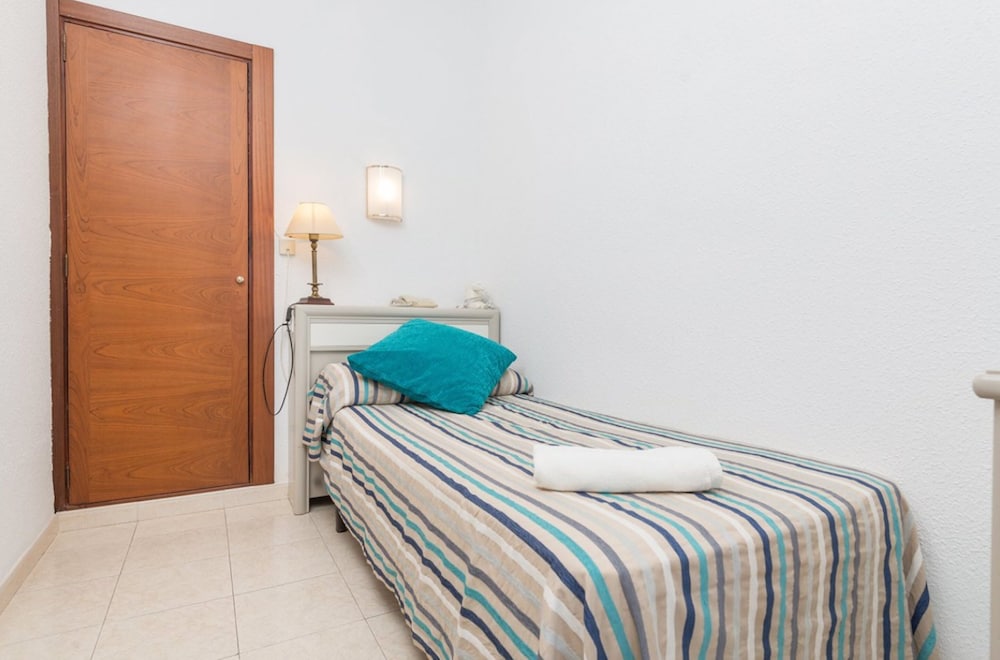 Hotel Moré — Hotel rooms in Alcudia, Balearic Islands