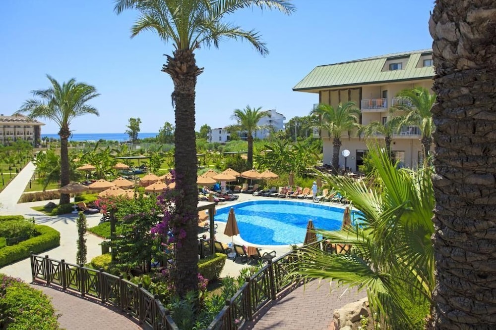 Novum Garden Side - All Inclusive — Swimming pool in Side