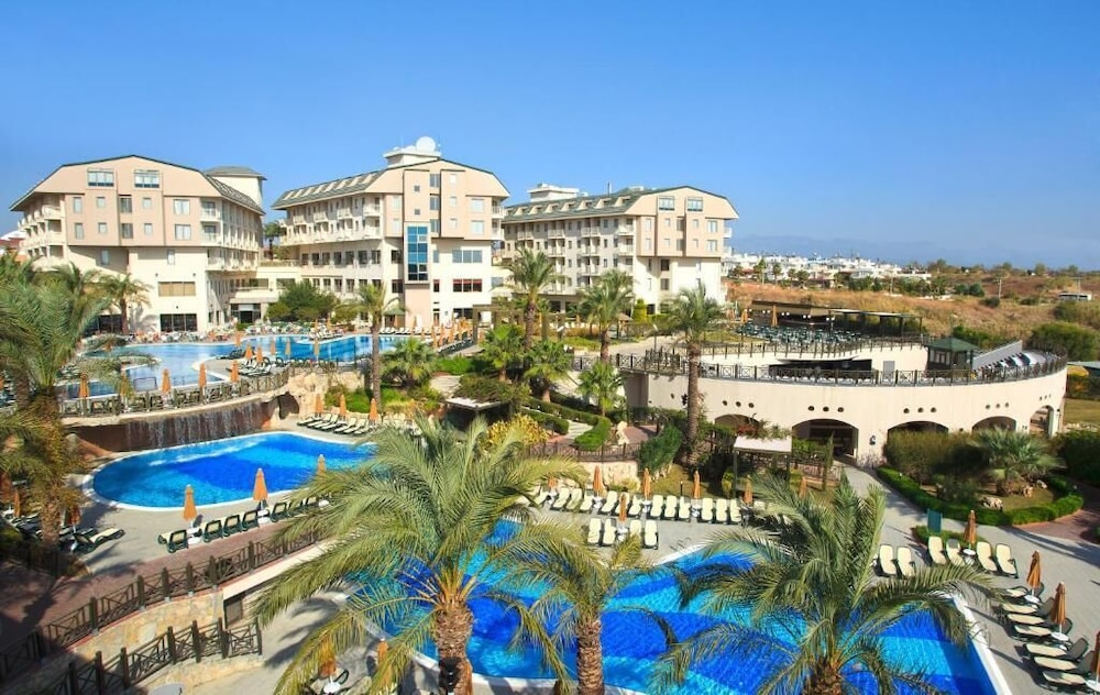 Novum Garden Side - All Inclusive — Swimming pool in Side