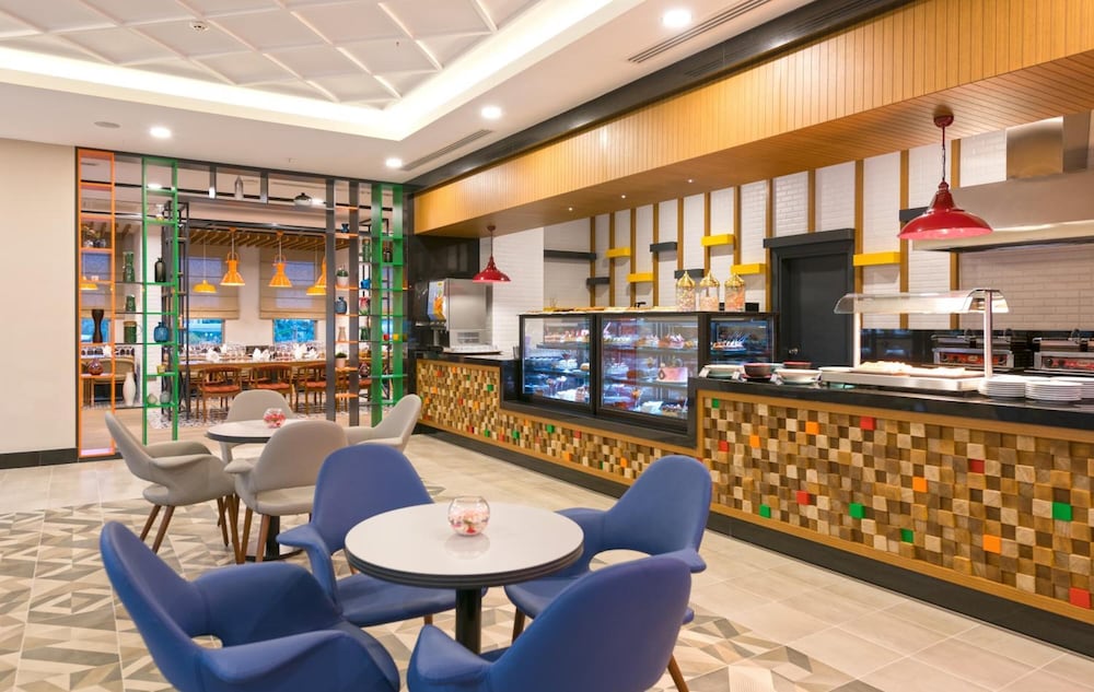 Novum Garden Side - All Inclusive — Restaurant & bars in Side