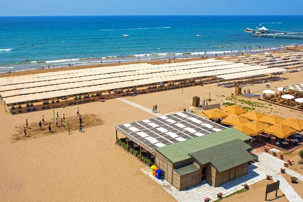 Novum Garden Side - All Inclusive — Beach in Side