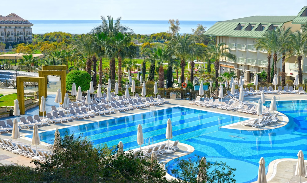 Novum Garden Side - All Inclusive — Swimming pool in Side