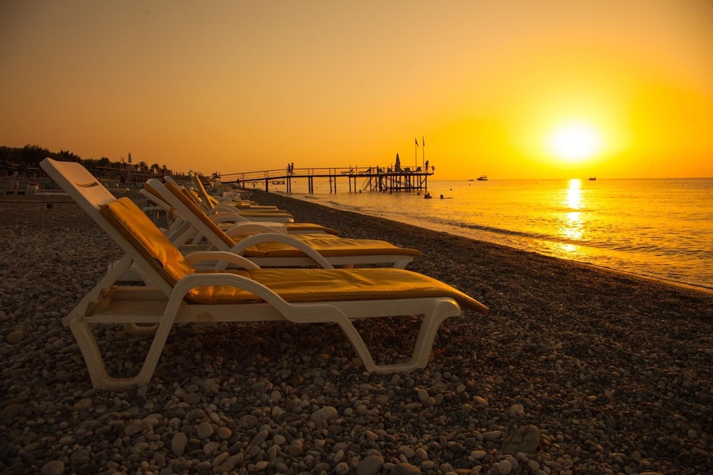 Pine House by Werde Hotels - All inclusive — Outdoor in Kemer